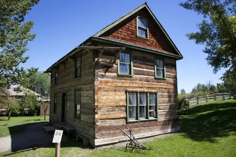 Settling Our Prairie Frontier